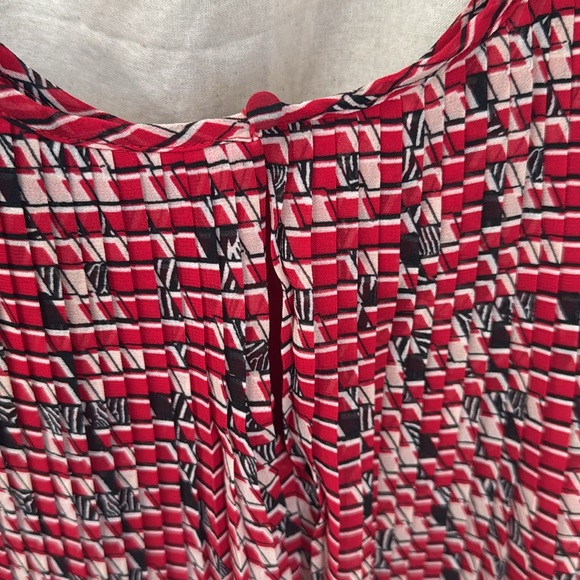 Banana Republic Women's Pleated Tie Waist Tank XS - Picture 4 of 6